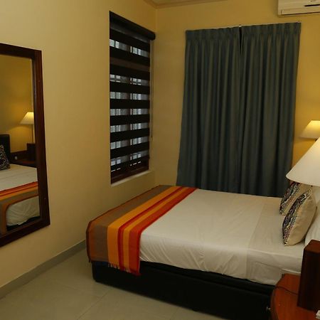 Crown Hills Kandy Inn Εξωτερικό φωτογραφία
