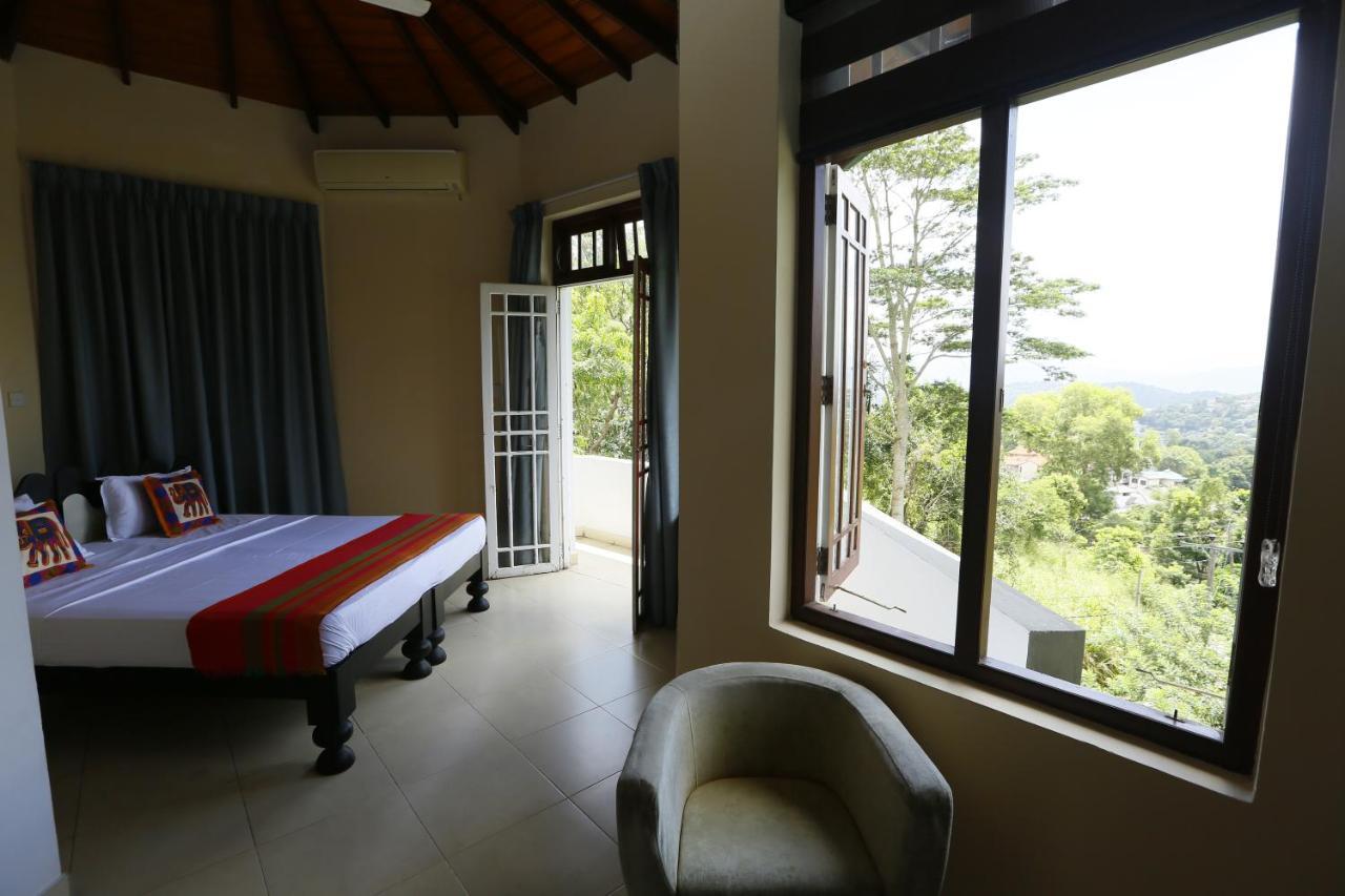 Crown Hills Kandy Inn Εξωτερικό φωτογραφία